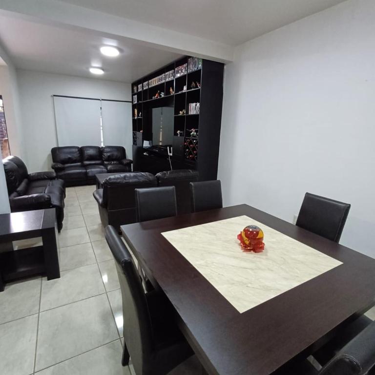 In San Felipe, 3 blocks from the church - Casa de 3 dormitorios - 12
