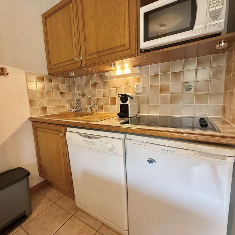 Charmant Studio Cabine à Praz-Sur-Arly, Ideal Pour 4 avec Parking, Proche Village et Remontées - Appartement 1 Chambre - 7