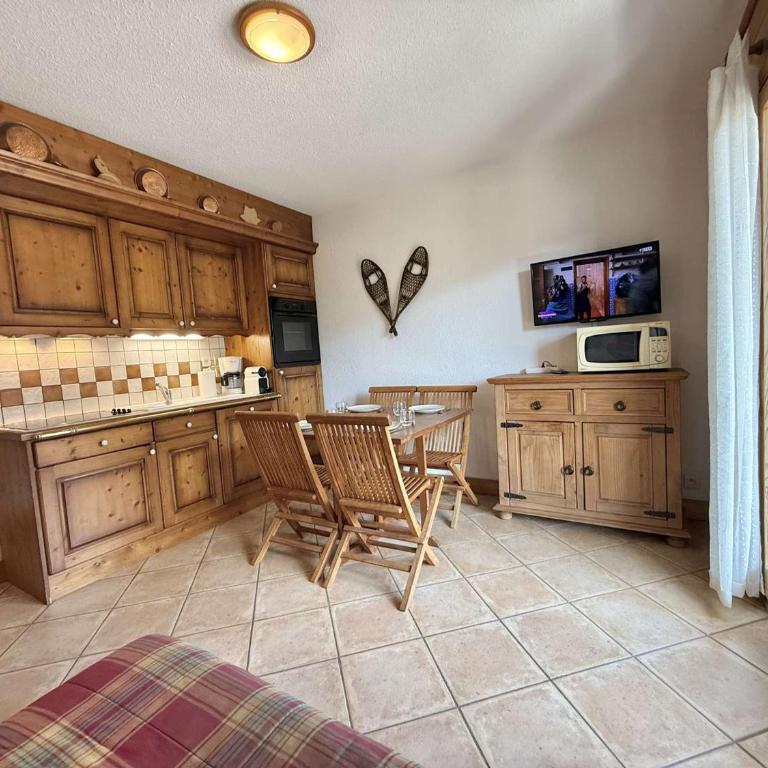 Appartement cosy à Praz-Sur-Arly - 6 personnes - Appartement 1 Chambre - 3