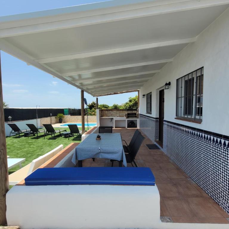 casa rural con piscina y barbacoa en Nerja para 4 personas - Two-Bedroom House - 24