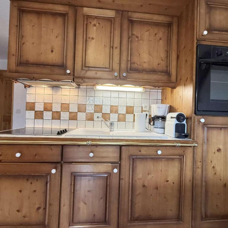 Appartement cosy à Praz-Sur-Arly - 6 personnes - Appartement 1 Chambre - 7