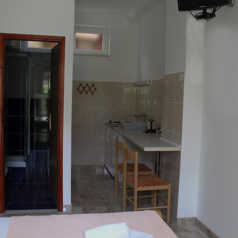 Apartments Bovan - Studio (2 Adults) with Terrace - 3