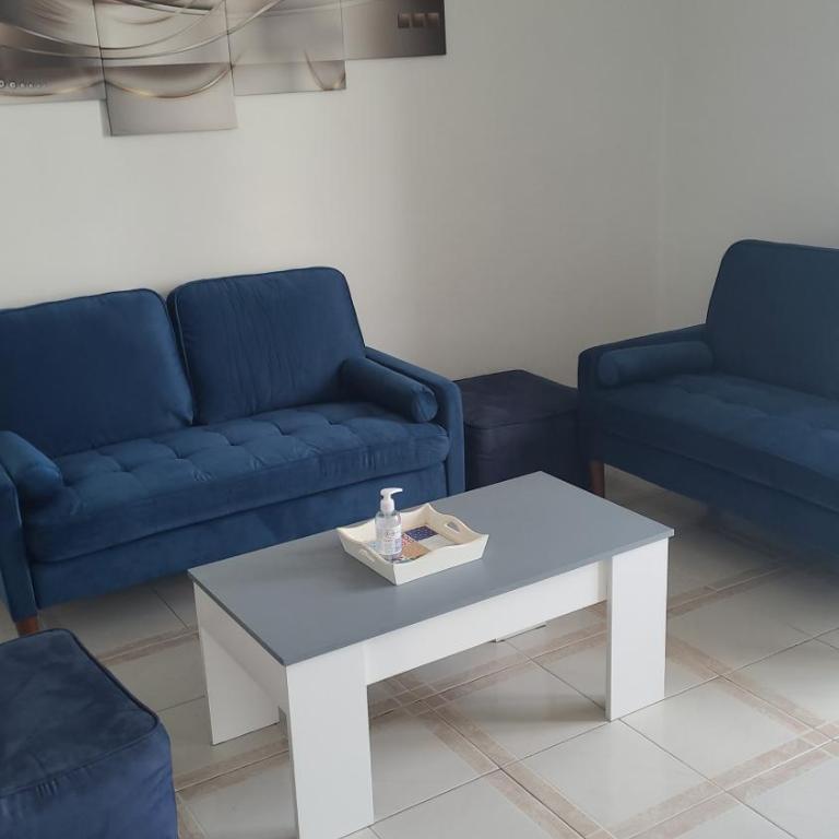 Appartements Au Cros De Cagnes - Appartement avec Balcon et Vue sur la Mer - 16