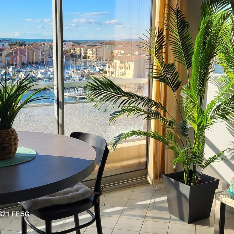 Studio 1 bedroom, very nice view with parking space - Appartement 2 Chambres - 8