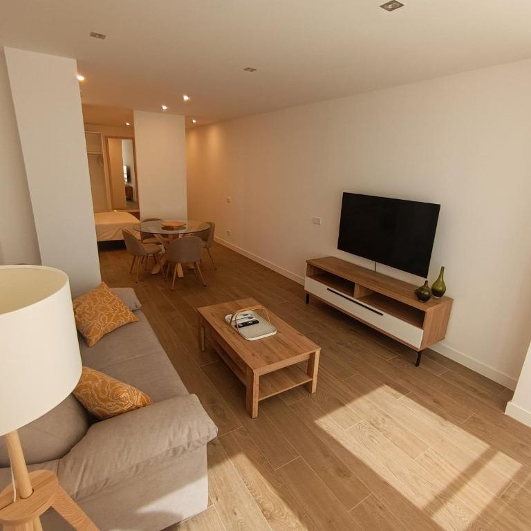 Apartamentos DALA - Apartamento de 1 dormitorio - 2