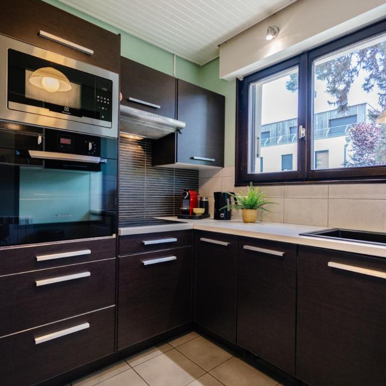 Grand T3 lumineux et climatisé - Two-Bedroom Apartment - 27