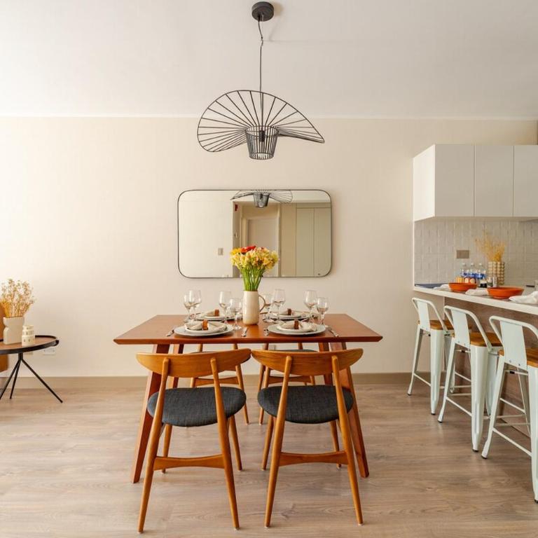 Cozy apartment by Parque Kennedy, Miraflores - Two-Bedroom Apartment - 24
