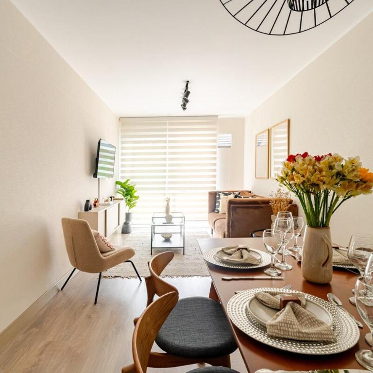 Cozy apartment by Parque Kennedy, Miraflores - Two-Bedroom Apartment - 33