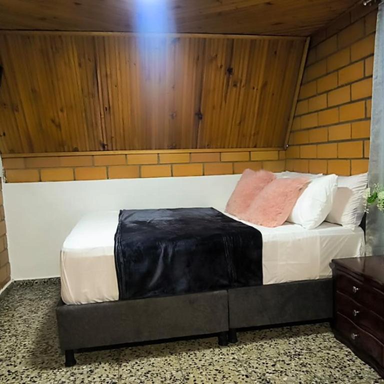 Alojamiento casa campestre Barbosa Santander - Four-Bedroom House - 13