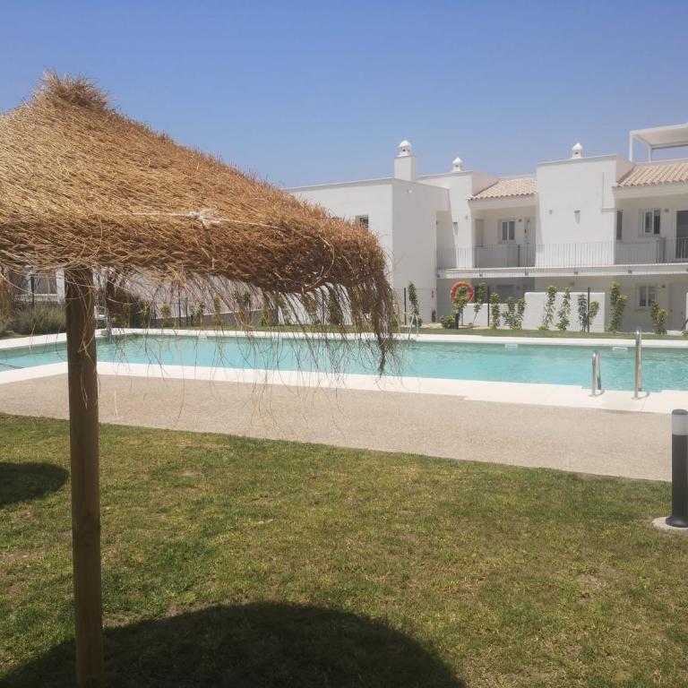Playa y confort Zahara - Two-Bedroom Apartment - 3