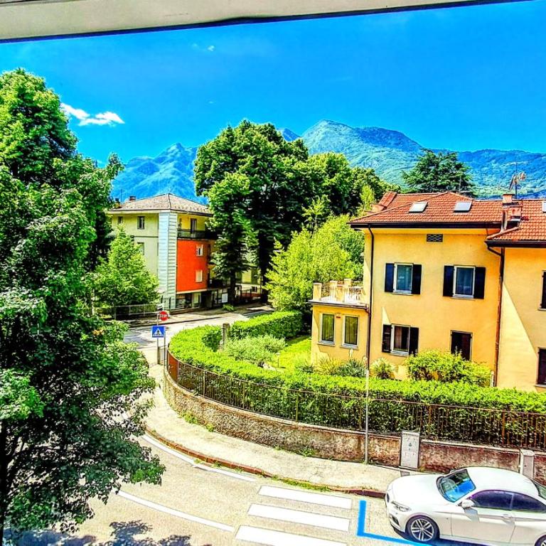 NEW Alps View Design Flat - Free Parking, Quiet, Hospital & Center - Appartamento con 1 Camera da Letto - 43