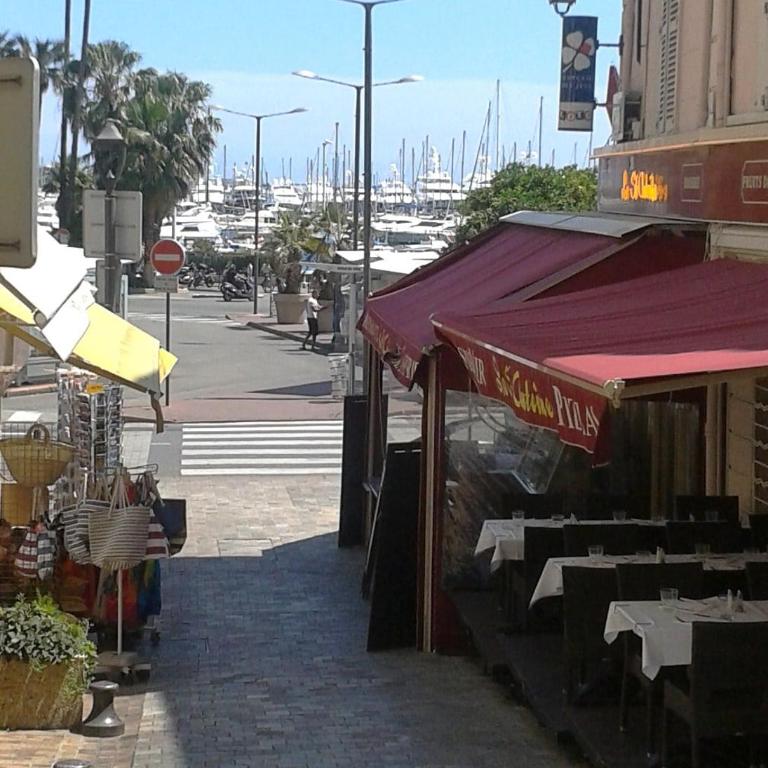 PROMO! Studio, Plein Center, Vieux Port, 200 m des plages - Studio - 14