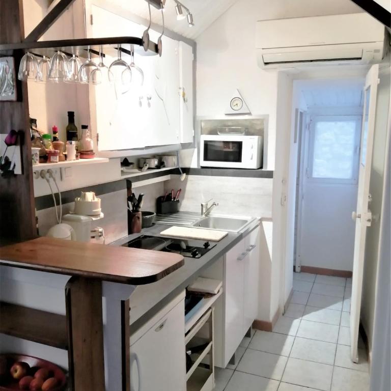 PROMO! Studio, Plein Center, Vieux Port, 200 m des plages - Studio - 18