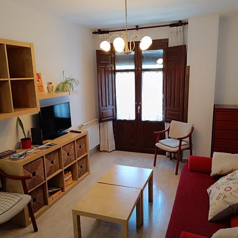 4 balconies house, central and near the Alhambra - Two-Bedroom Apartment - 12
