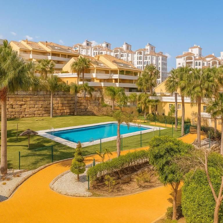 Stylish Coastal Living Near Estepona Marina - Apartamento - 18