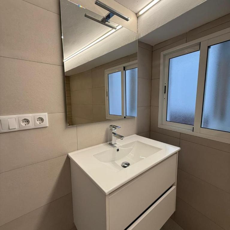 Alojamiento Jacuzzi Las Ruinas - Casa - 10