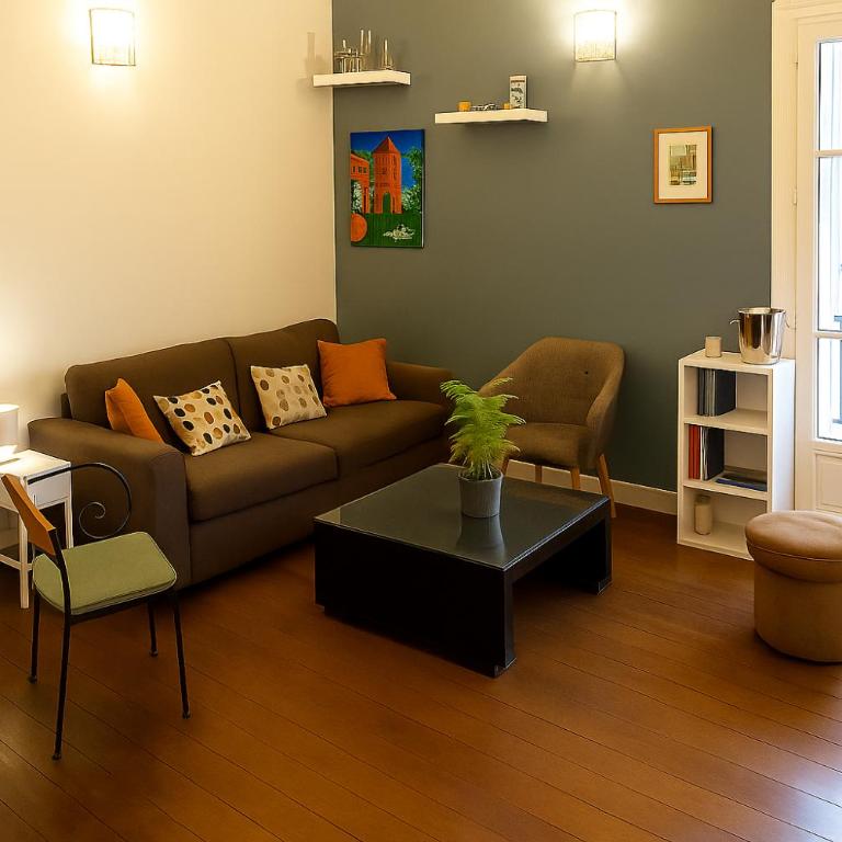 Sunny Serenity: 2-room Charm in Boulogne - Appartement 1 Chambre - 1