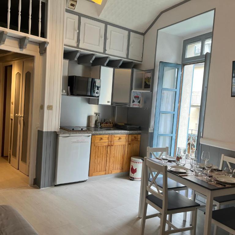 Studio 4 personnes plein centre - Appartement 1 Chambre - 6