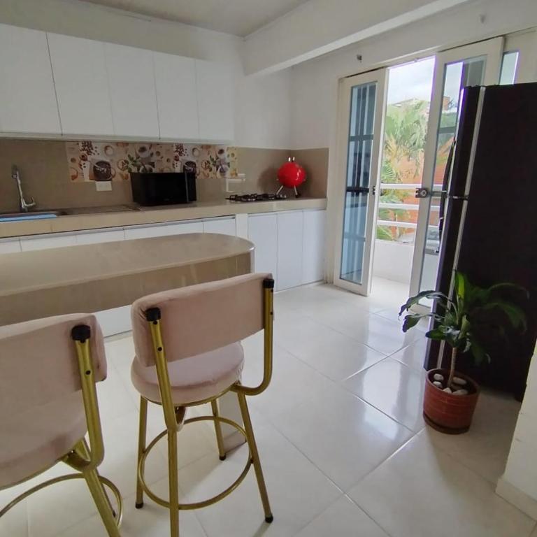 En Cali, Nuestra casa es tu hogar - One-Bedroom Apartment - 7
