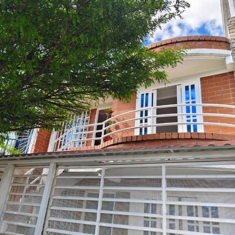 En Cali, Nuestra casa es tu hogar - One-Bedroom Apartment - 22