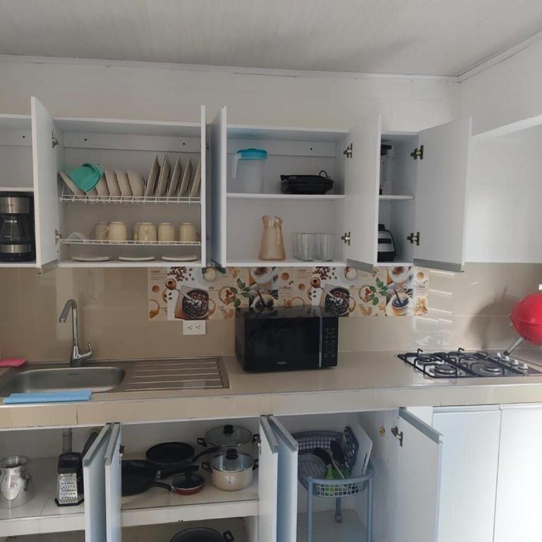 En Cali, Nuestra casa es tu hogar - One-Bedroom Apartment - 6