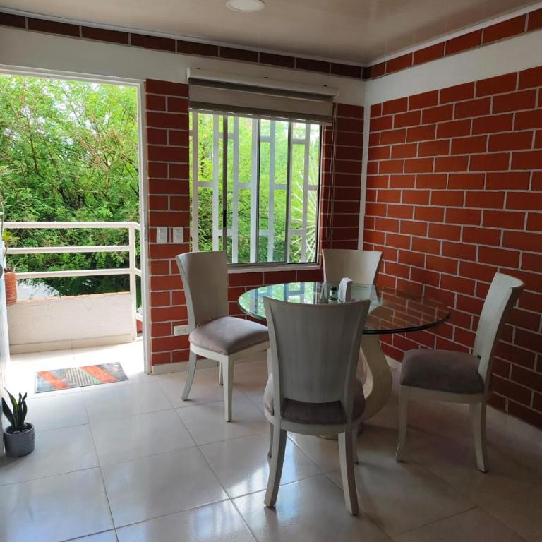 En Cali, Nuestra casa es tu hogar - One-Bedroom Apartment - 3