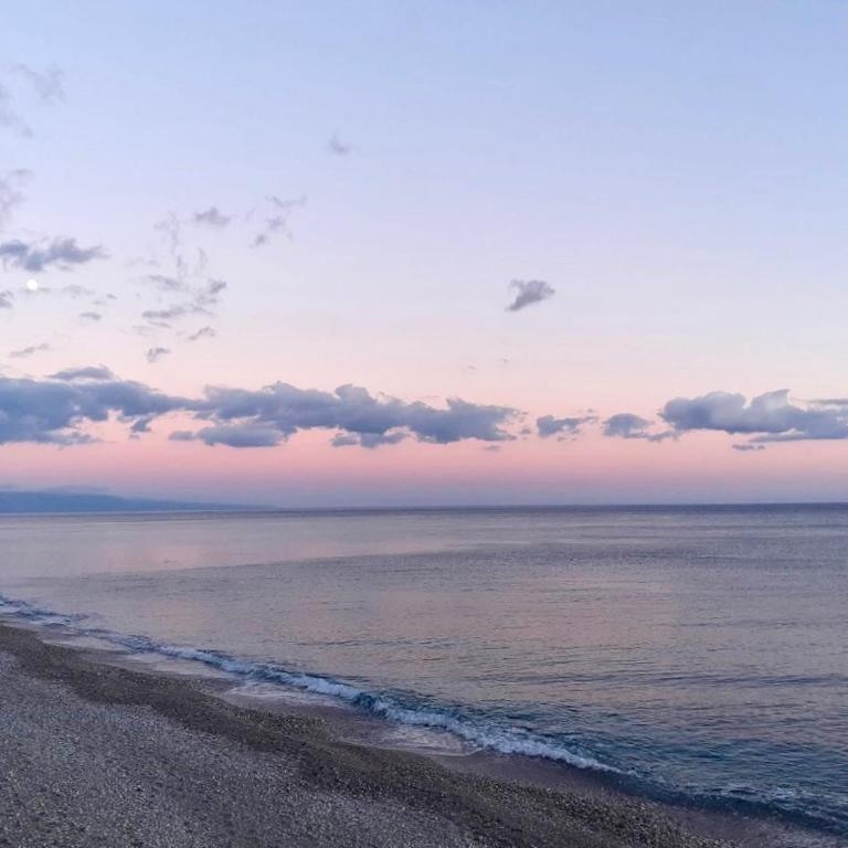 Sulla spiaggia di Letojanni - Appartamento con 1 Camera da Letto - 1
