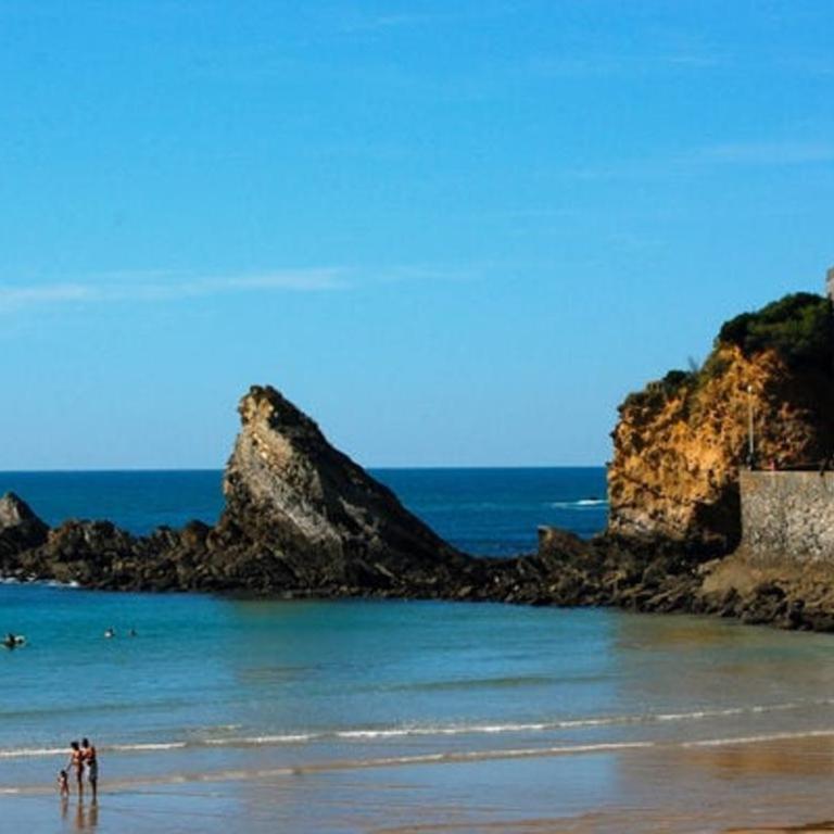 BIARRITZ-Face Mer-Appt T3-Plages-Piscine-Tennis - Apartamento de 2 dormitorios con vistas al mar - 19