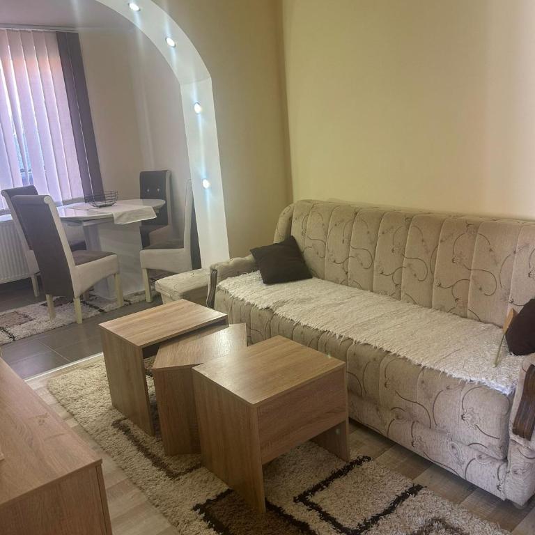 Kuća - One-Bedroom Apartment - 6