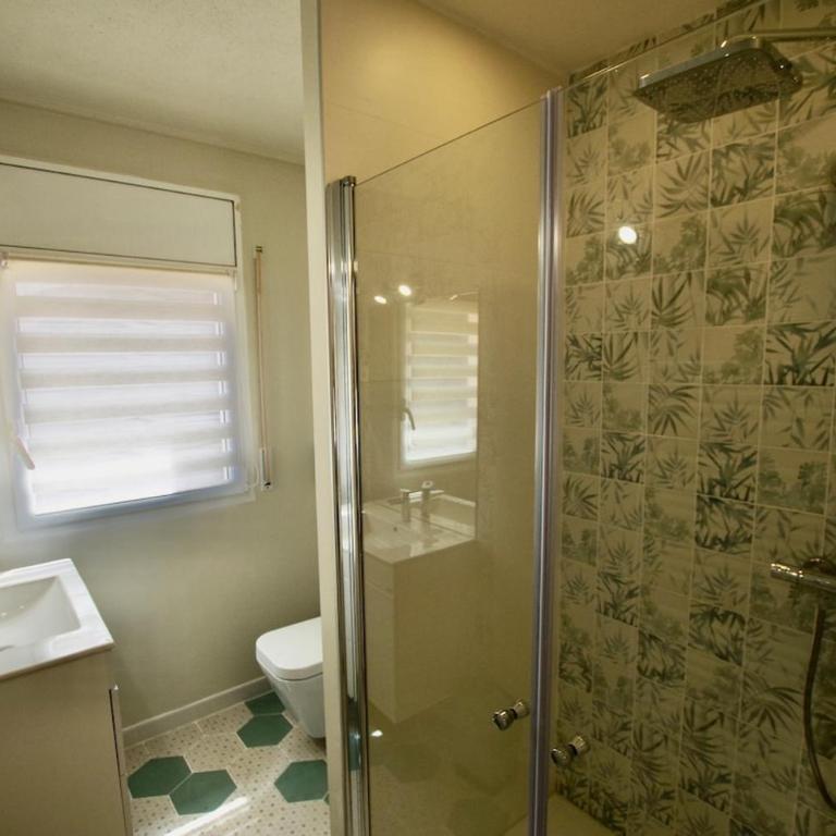 V&V Lloret-Villa Christine, villa lujosa para 17 personas - Villa - 15