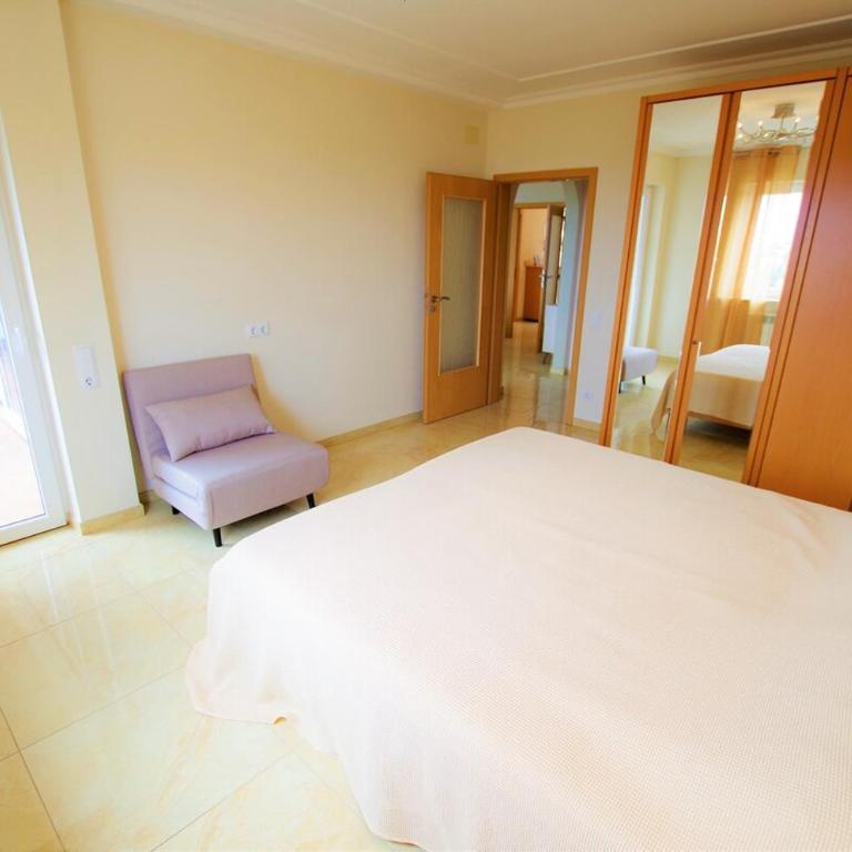 V&V Lloret-Villa Christine, villa lujosa para 17 personas - Villa - 56
