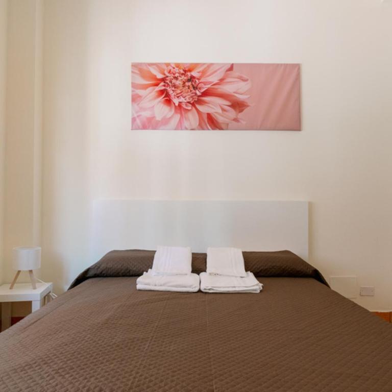 Marilyn Rooms - Camera Matrimoniale - 11
