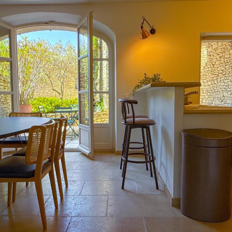 Villa de vacances à Gordes avec piscine partagée, La Bastide de Léa - Haus mit 3 Schlafzimmern - 19