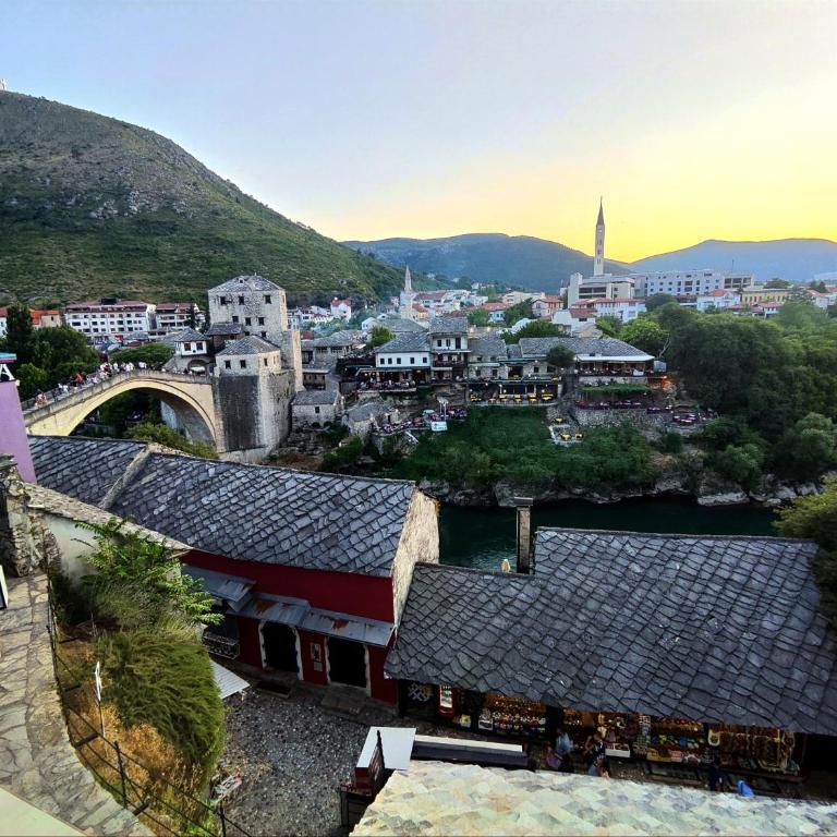 Studio Apartment Mostari - Stunning Old Bridge View - Perfectly located in Mostar Old Town - One-Bedroom Apartment - 2