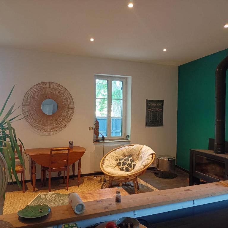 Maison avec jardin arboré - Casa de 2 dormitorios - 4
