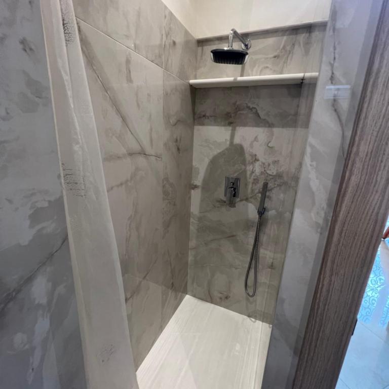 Casa Angelo - One-Bedroom Apartment - 11