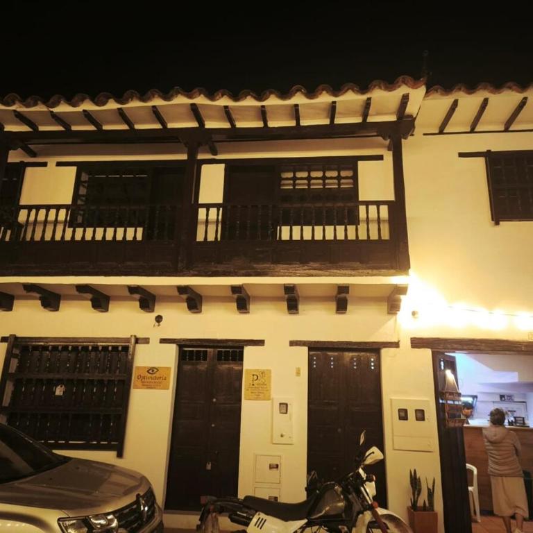 Peppos aparthotel - Three-Bedroom Apartment - 2