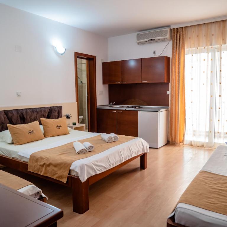 Apartments Bonita - Klasična Četvorokrevetna Soba - 9