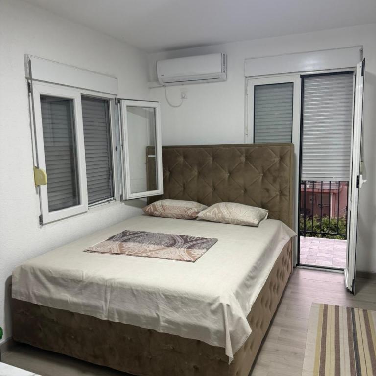 Spasic Apartments Sutomore - Deluks Soba sa Bračnim Krevetom (Queen-size) - 3