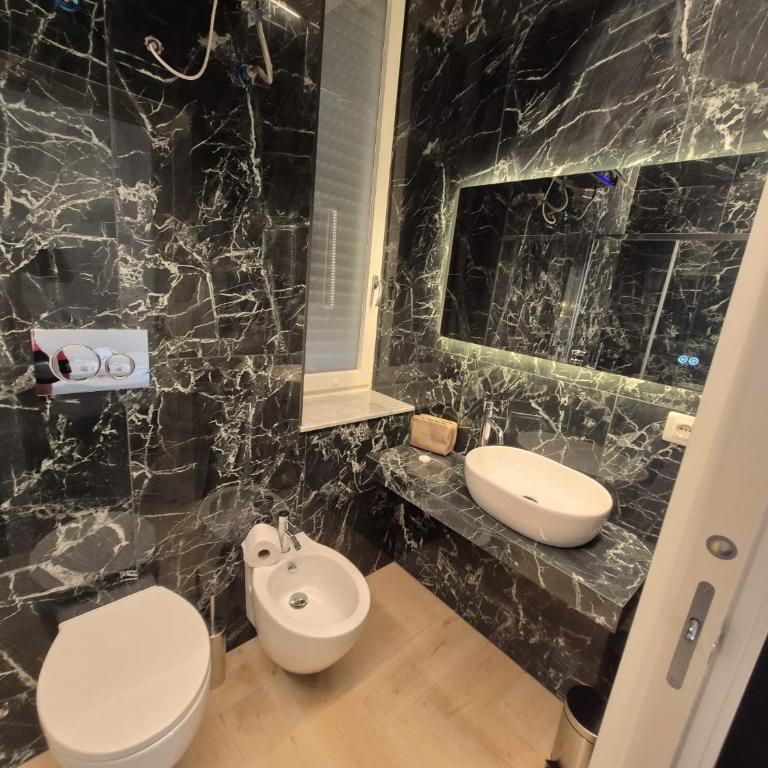 Gran Duca Santo Stefano Suite ZONA CASALE VICINO AEROPORTO - Appartamento con 1 Camera da Letto - 5