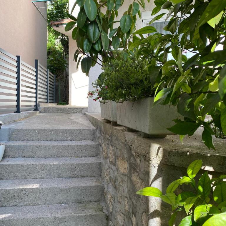 Farah Apartment - Two-Bedroom Apartment - 26