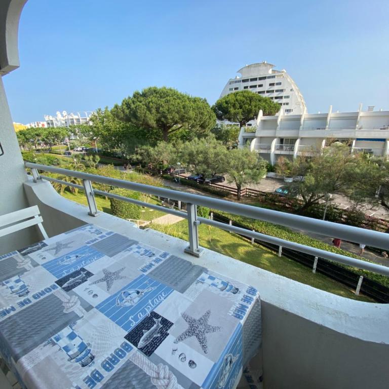 Appartement à la Grande Motte à 50m de la plage - Studio with Balcony - 10