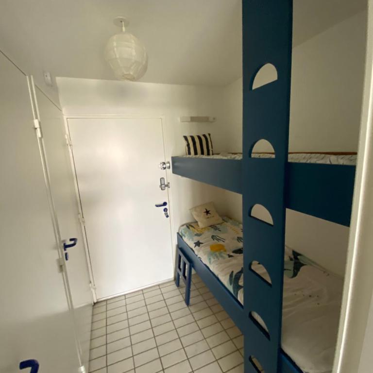 Appartement à la Grande Motte à 50m de la plage - Studio with Balcony - 17