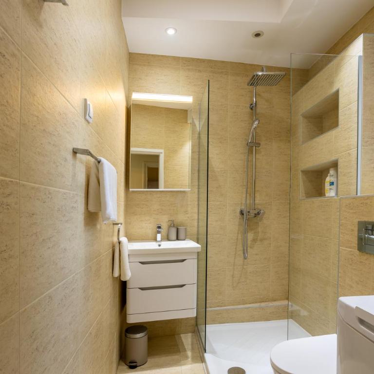MONE 2 bedroom apartment - Two-Bedroom Apartment - 17