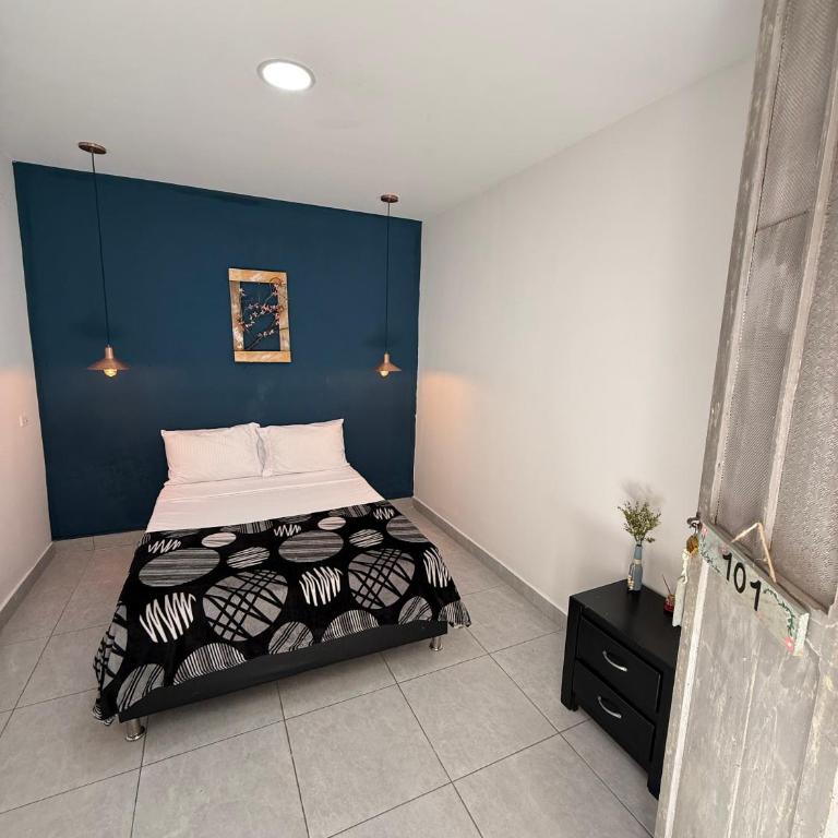 Juanis' House - Habitación Doble - 1 o 2 camas - 8