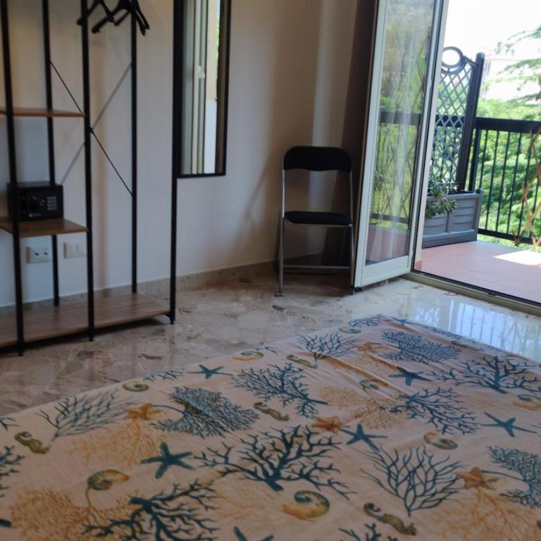 Amunì rooms and suite LT - Camera Matrimoniale con Bagno Privato Esterno - 1