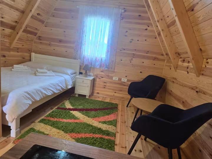 Old Story Chalets - Studio Brvnara - 11