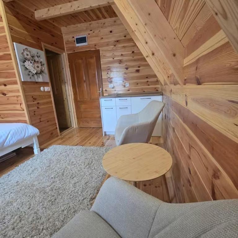 Old Story Chalets - Studio Brvnara - 13