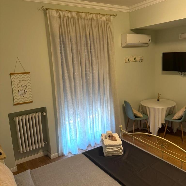 Casa Gioia - Standard King Room - 6