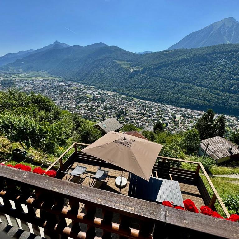 Chalet avec vue panoramique sur les montagnes - Chalet - 4